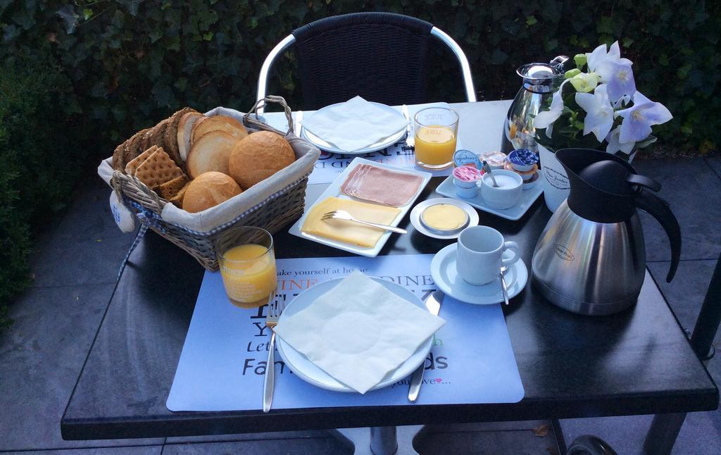 Hotel Pension Oranje ファルケンブルフ エクステリア 写真