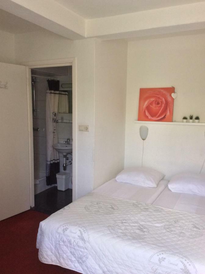 Hotel Pension Oranje ファルケンブルフ エクステリア 写真